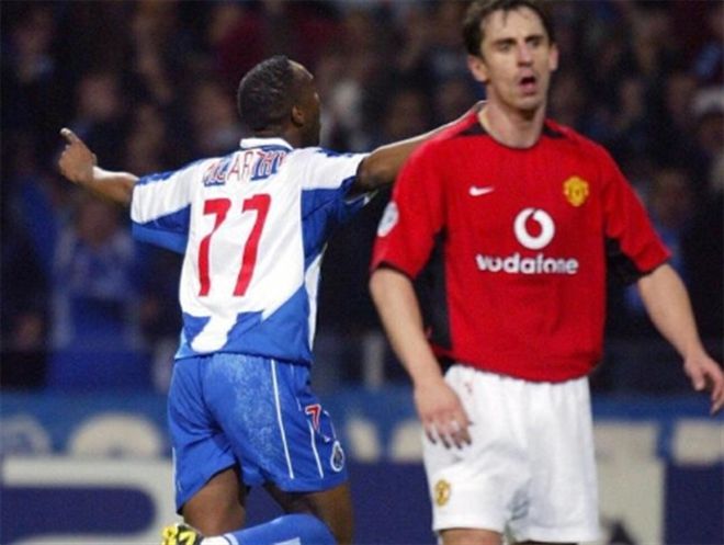 受到一定限 受到一定限